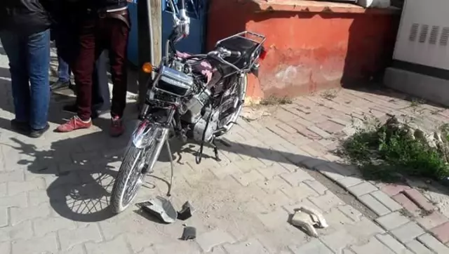Sandıklı'da Sağanak Yağış Trafik Kazalarına Neden Oldu