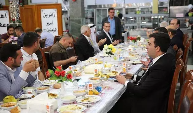 Tika Cezayir'de Huzurevinde Kalan 175 Yaşlıya İftar Verdi