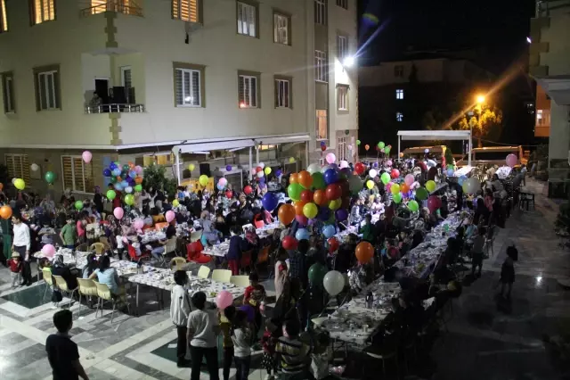 Gaziantep'te Yetim Ailelerine İftar