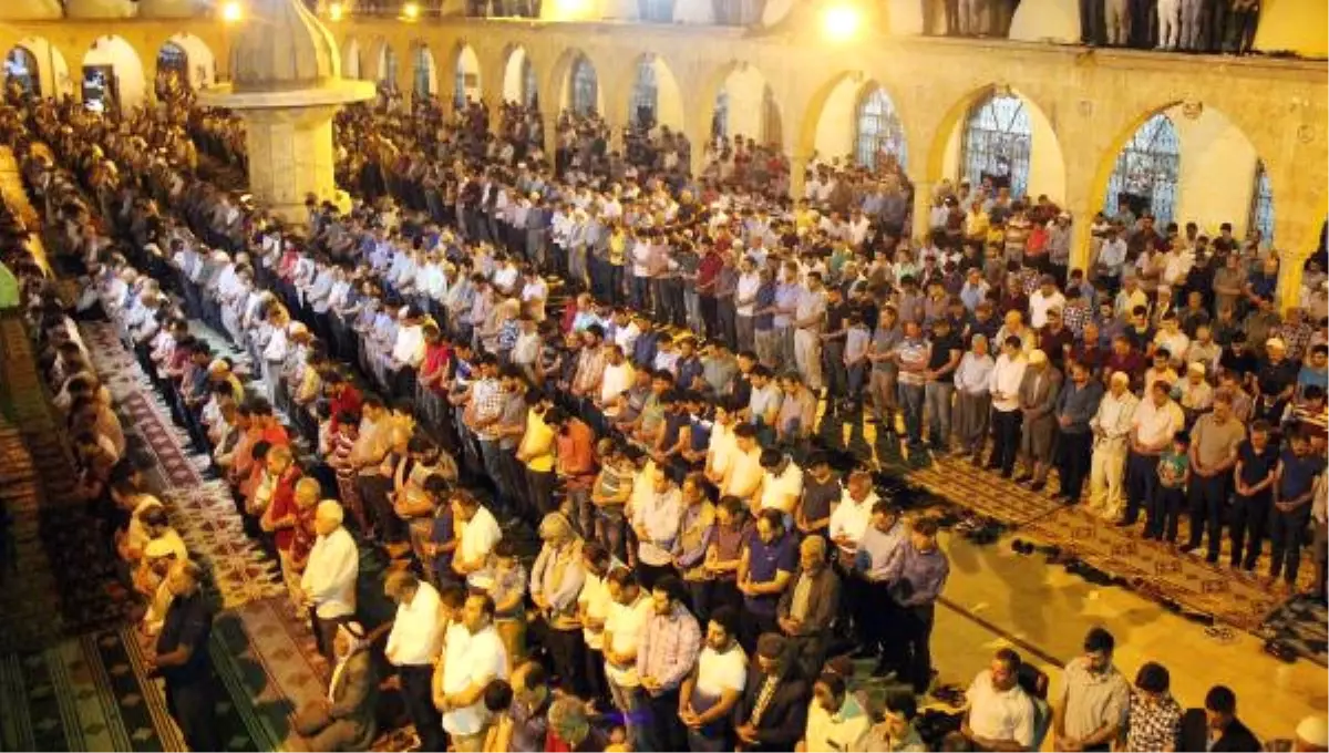 Şanlıurfa'da Kadir Gecesi'nde Camiler Doldu Taştı - Haberler