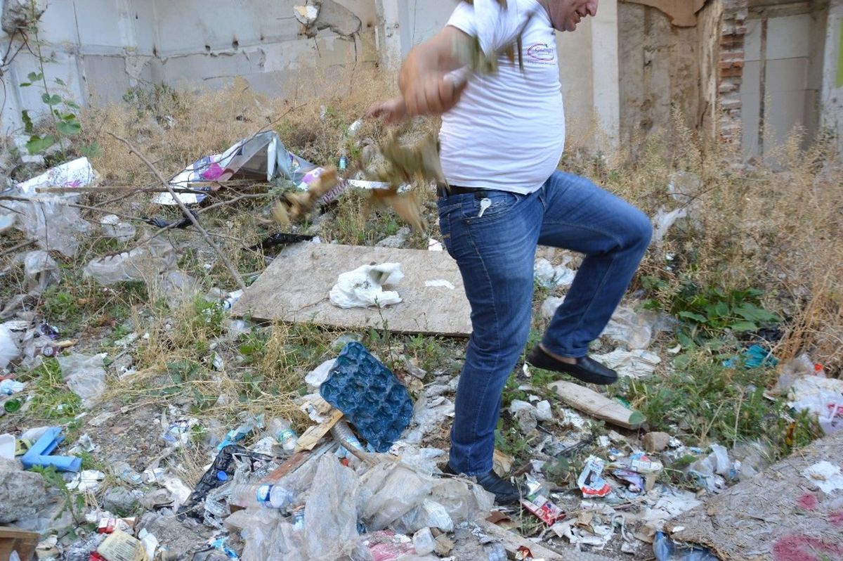İlçelerini Fareler Basan Esnaf Ne Yapacağını Şaşırdı