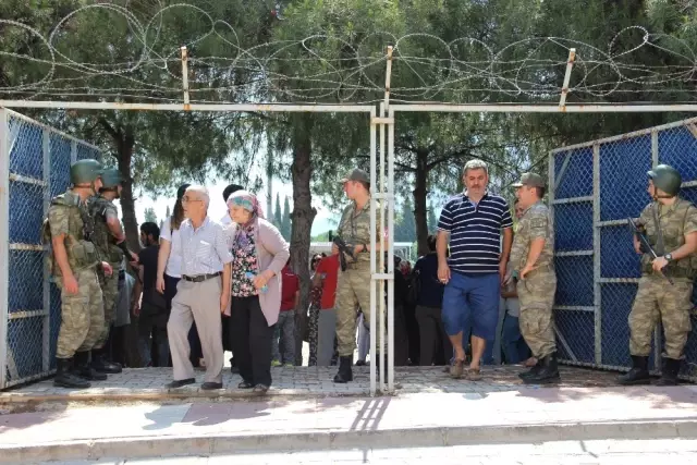 Asker Ailelerinden Çıkan Haberlere Tepki Asker Ailelerinden Çıkan Haberlere Tepki
