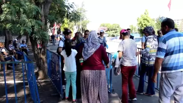 Asker Ailelerinden Çıkan Haberlere Tepki Asker Ailelerinden Çıkan Haberlere Tepki