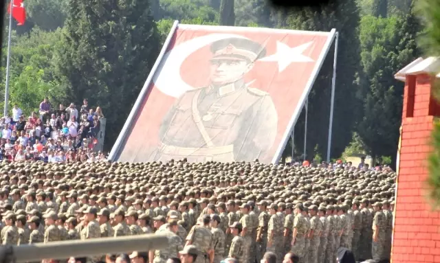 Asker Ailelerinden Çıkan Haberlere Tepki Asker Ailelerinden Çıkan Haberlere Tepki