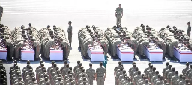 Asker Ailelerinden Çıkan Haberlere Tepki Asker Ailelerinden Çıkan Haberlere Tepki