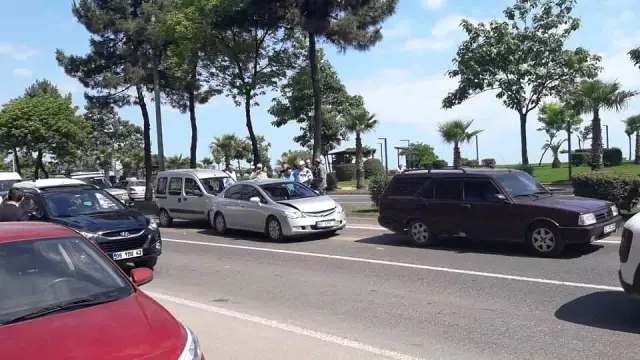 Fatsa'da 2 Ayrı Trafik Kazası: 3 Yaralı Fatsa'da 2 Ayrı Trafik Kazası: 3 Yaralı