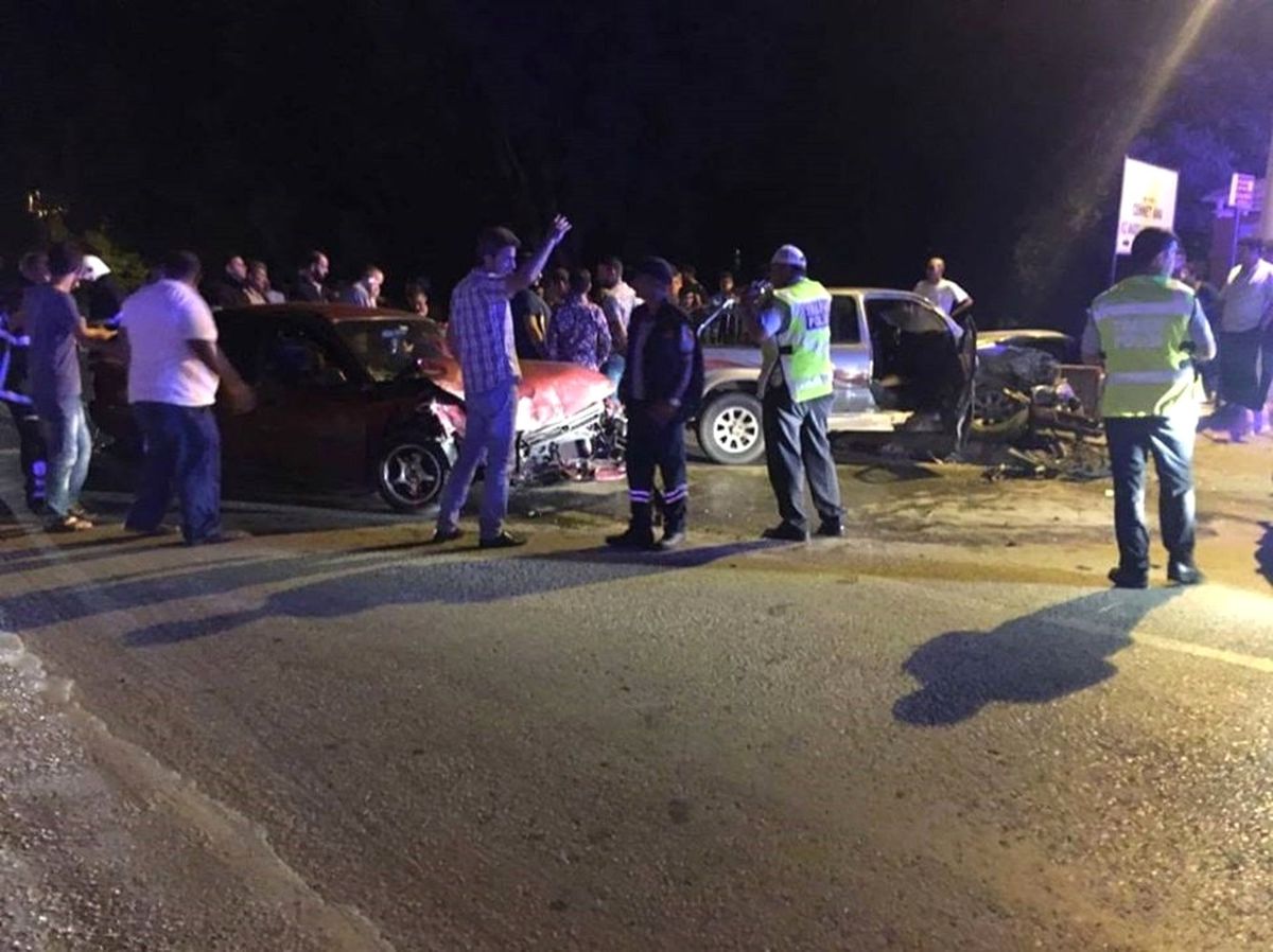 Dörtyol'da Trafik Kazası: 4 Yaralı
