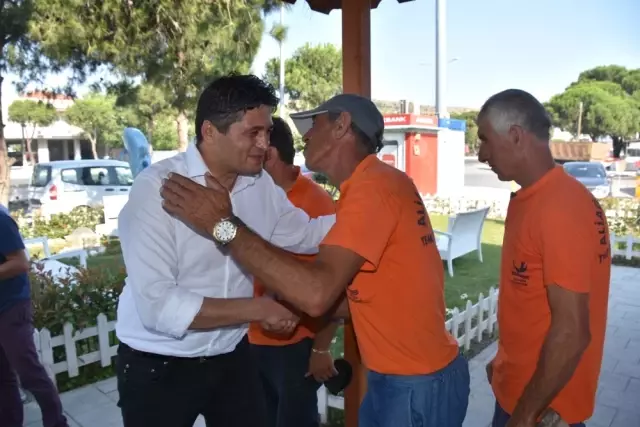 İzmir'deki Belediye Başkanları Personelleriyle Bayramlaştı