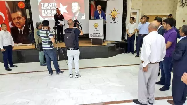 AK Parti'de Bayramlaşma Programı Düzenlendi