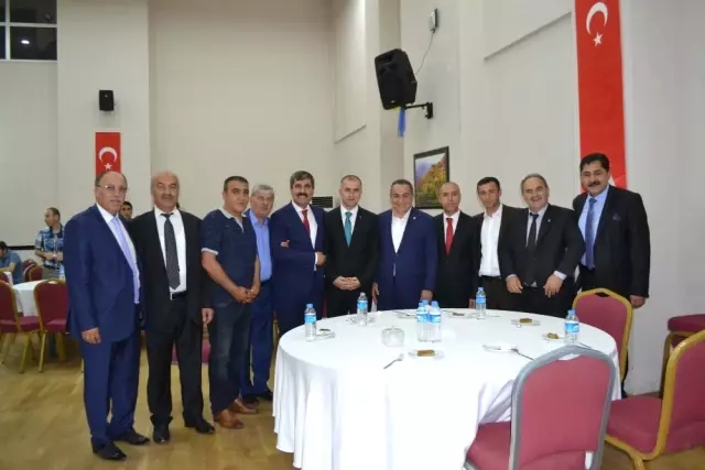 Başkan Asya, Halk Bayramlaştı Başkan Asya, Halk Bayramlaştı