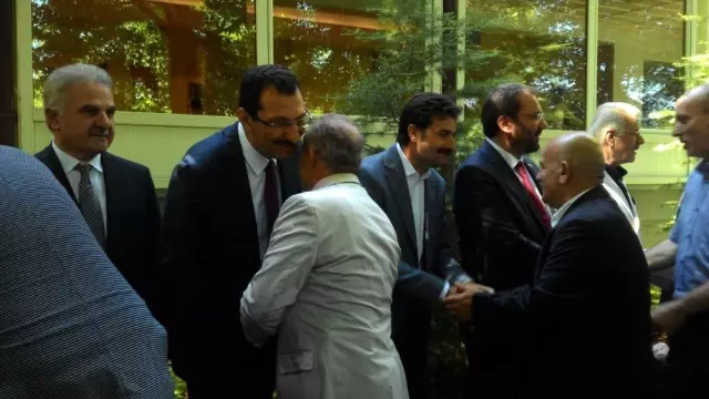 İl Protokolü Bayramlaşma Töreninde Bir Araya Geldi İl Protokolü Bayramlaşma Töreninde Bir Araya Geldi