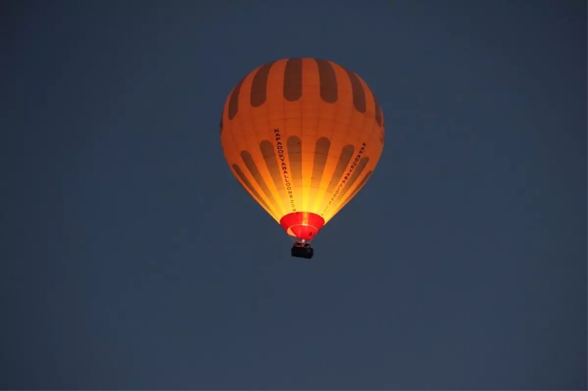 Kapadokya'da Bayram Coşkusu Gökyüzünde Başladı