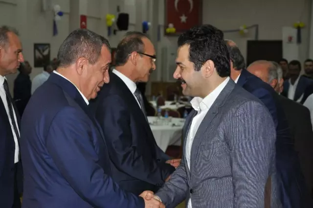 Muş'ta Bayramlaşma Töreni Muş'ta Bayramlaşma Töreni