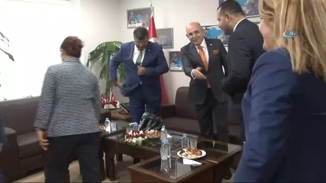 CHP Genel Sekreteri Kamil Okyay Sındır: 'Adalet Yürüyüşü'nü Sokak Eylemi Olarak Görmek Doğru Değil' CHP Genel Sekreteri Kamil Okyay Sındır: 'Adalet Yürüyüşü'nü Sokak Eylemi Olarak Görmek Doğru Değil'