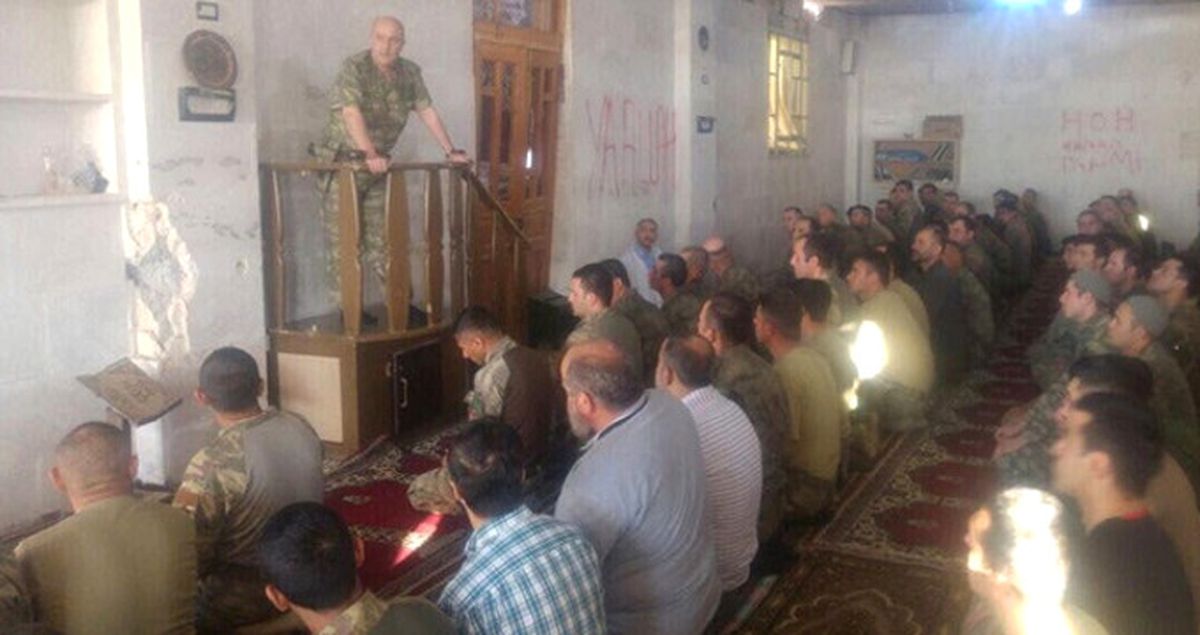 Mehmetçik El Bab'da Bayram Namazı Kıldı: Zekai Paşa Minbere Çıktı
