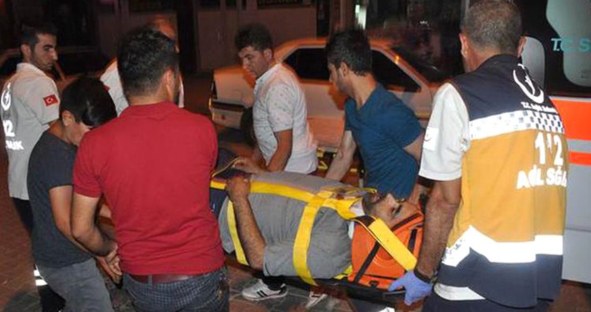 24 Suriyelinin Kaldığı 2 Katlı Bina Alev Aldı, 5 Kişi Hastanelik Oldu