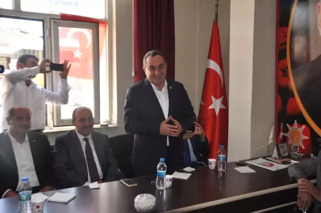 AK Parti Muş Milletvekili Şimşek, Bulanık'ta Vatandaşlarla Bayramlaştı AK Parti Muş Milletvekili Şimşek, Bulanık'ta Vatandaşlarla Bayramlaştı
