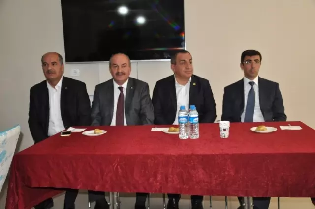 AK Parti Muş Milletvekili Şimşek, Bulanık'ta Vatandaşlarla Bayramlaştı AK Parti Muş Milletvekili Şimşek, Bulanık'ta Vatandaşlarla Bayramlaştı