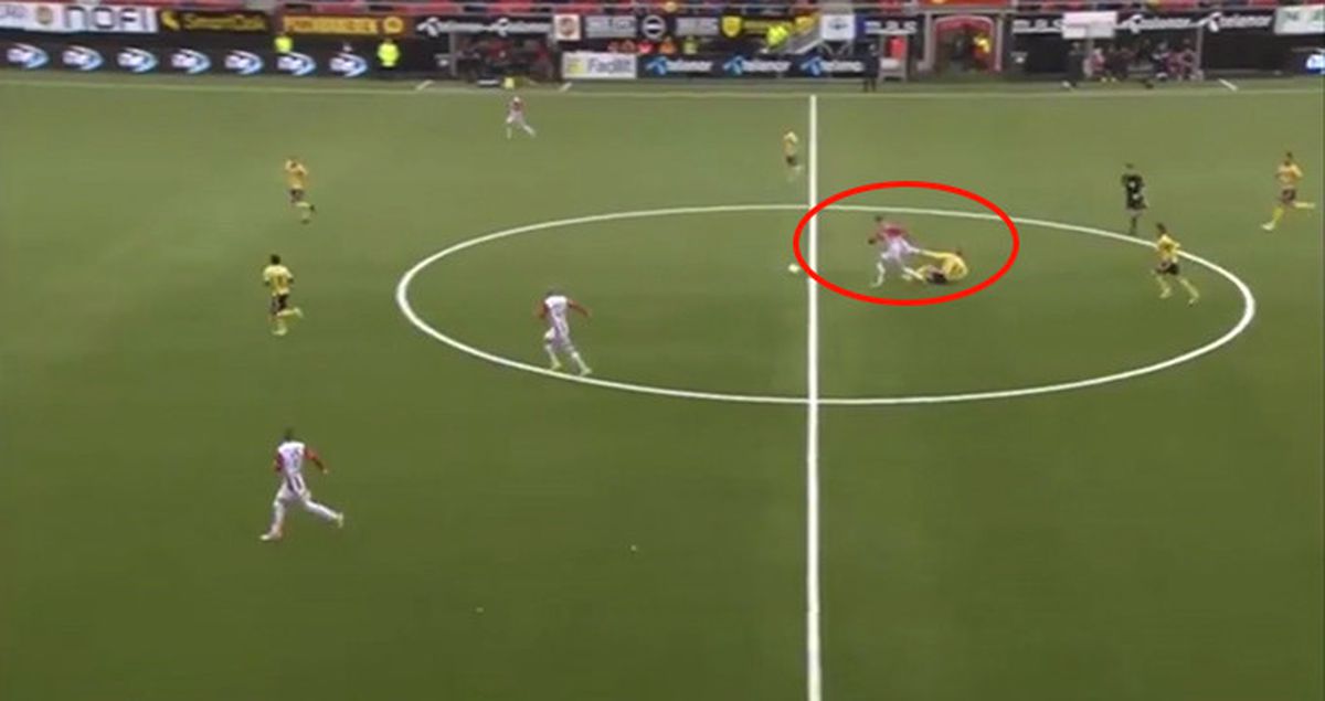 Norveç Ekibi Sandefjord Oyuncusu Pau Morer, Yaptığı Faulle Çığır Açtı