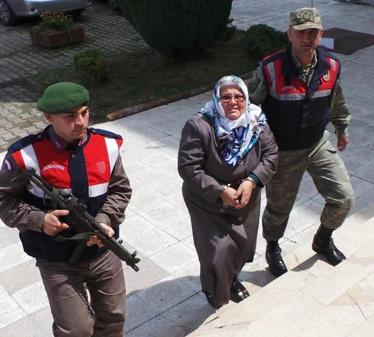 Kocasını Öldürüp 'Hep Erkekler Mi Öldürecek' Demişti, Müebbetle Yargılanıyor!