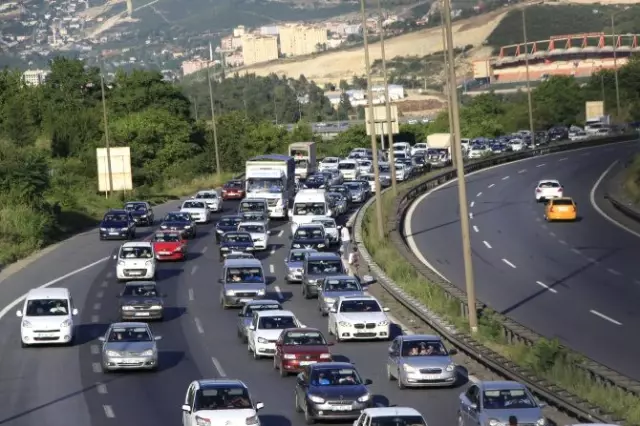 Tatilciler Dönüş Yolunda 84