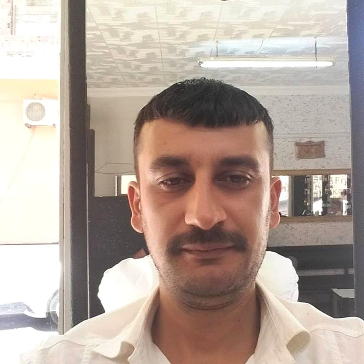 Bunalıma Giren Genç, Kendini Asarak İntihar Etti
