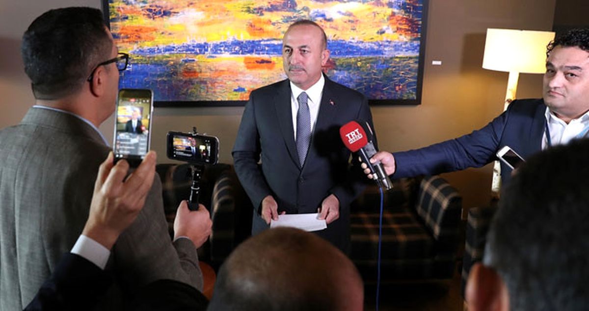 Çavuşoğlu'ndan Rum ve Yunanlara Net Mesaj: Türk Askeri Çekilmeyecek, Bu Hayalden Uyanın