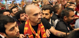 Galatasaray'ın Yeni Transferi Maicon, İstanbul'a Geldi