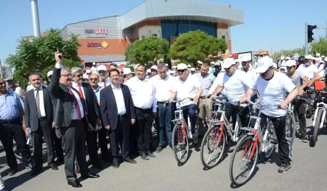 Uyuşturucuyla Mücadele İçin Pedal Çevirdiler Uyuşturucuyla Mücadele İçin Pedal Çevirdiler