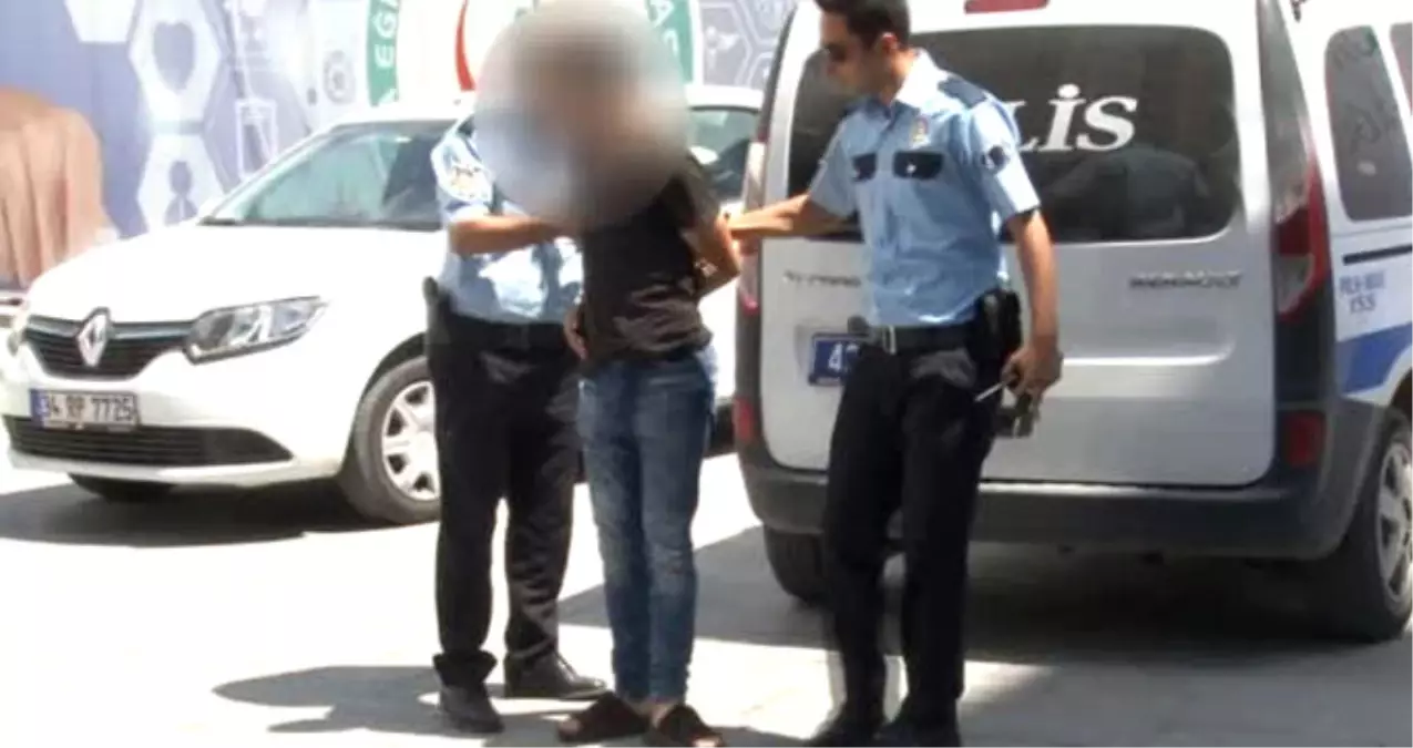 Bebek Emziren Kadınların Videosunu Çeken Suriyeli Tacizci Yakalandı