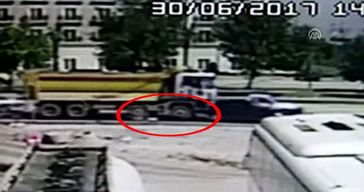 Anne ve 8 Aylık Bebeğinin Korkunç Ölümü Kameraya Yansıdı