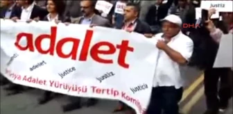 Londralı Türkler 'Adalet Yürüyüşü'nde