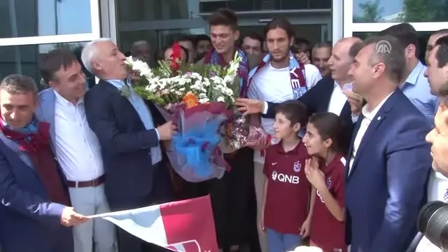 Trabzonspor Heyeti, Şehit Kaymakam Safitürk Anısına Fidan Dikti Trabzonspor Heyeti, Şehit Kaymakam Safitürk Anısına Fidan Dikti