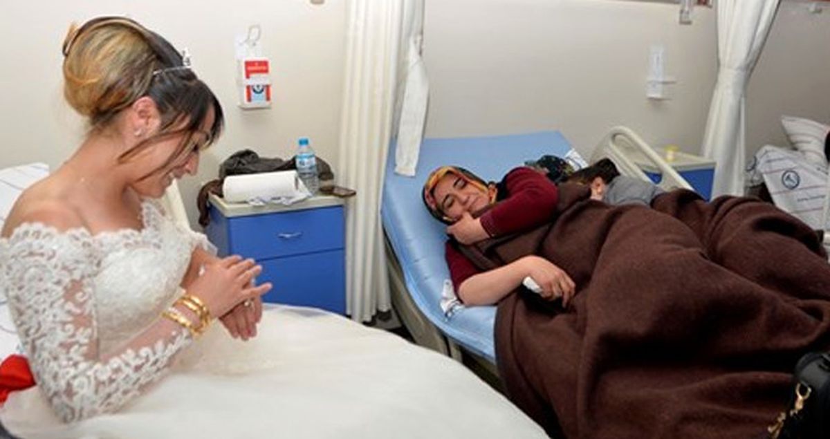 Ardahan'da Düğünde Dağıtılan Yemekten Zehirlenen 143 Kişi Hastaneye Kaldırıldı