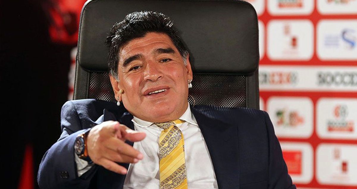 Efsane Futbolcu Maradona, Putin'i Övdü: Tam Bir Fenomen