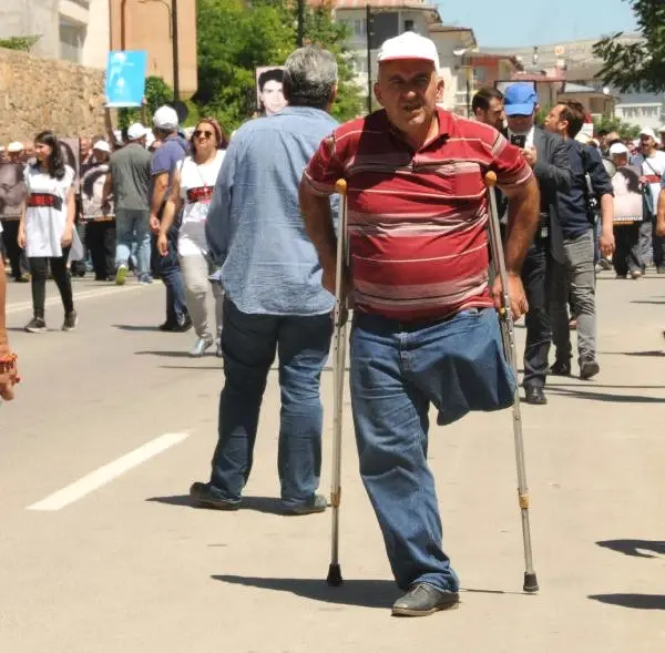 Sivas Olayları'nın Kurbanları 24'üncü Yıldönümünde Anıldı (2) Sivas Olayları'nın Kurbanları 24'üncü Yıldönümünde Anıldı (2)