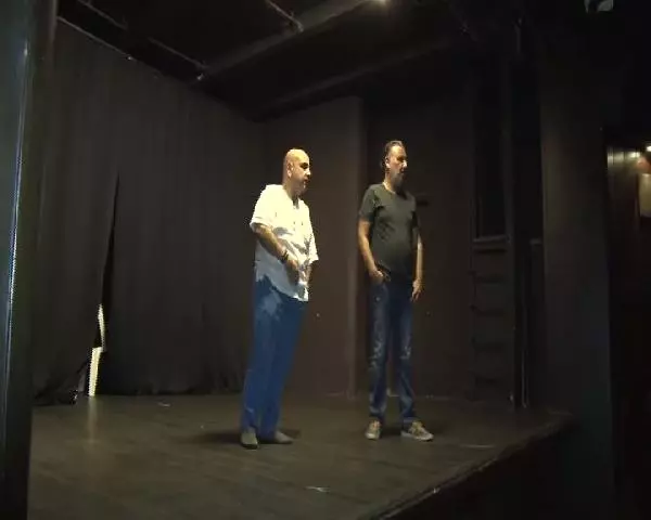 Ek Bilgilerle Yeniden) Usta Oyuncuları Ağırlayan 45 Yıllık Tiyatro Salonu Sahip Çıkılmayı Bekliyor Ek Bilgilerle Yeniden) Usta Oyuncuları Ağırlayan 45 Yıllık Tiyatro Salonu Sahip Çıkılmayı Bekliyor