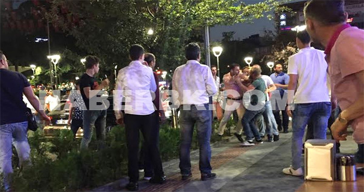 Şortlu Kızı Taciz Etmeye Kalkan Saldırgana, Trabzon Esnafından Meydan Dayağı