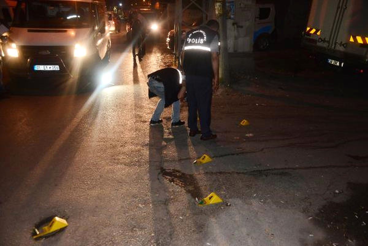 Adana'da Elektronik Kelepçeli Suçlu, Kavgada Tüfekle Dehşet Saçtı