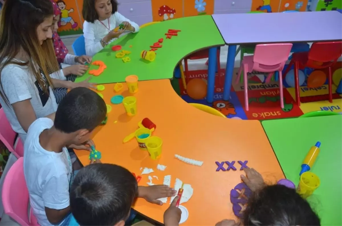 Pıtırcık Oyun Evi Etkinlik Odasında Çocuklar İçin Yaz Kampanyası