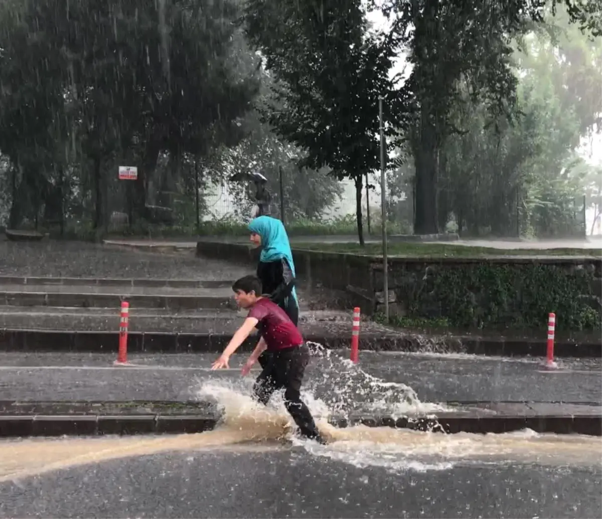 Yalova'da Şiddetli Yağış