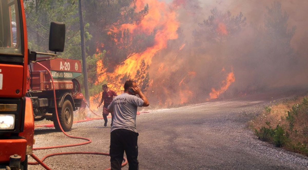 Başbakan'dan Orman Yangınlarına Karşı Talimat: 19 Bin Kişi Tam Kadro Katılsın