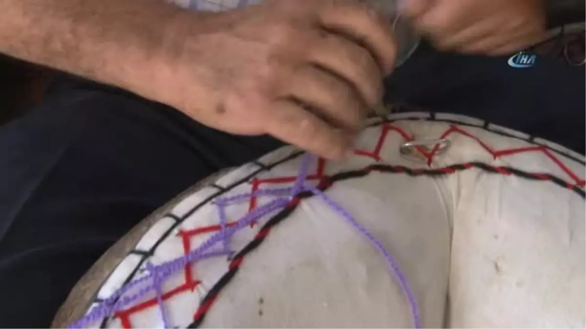 Beypazarı'nın Tek Semer Ustası Baba Mesleğini Yaşatmaya Çalışıyor