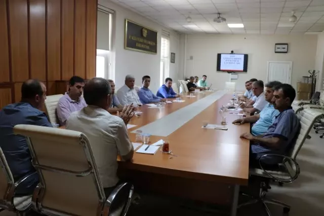 Diyarbakır'da Anız Yangını Toplantısı Diyarbakır'da Anız Yangını Toplantısı