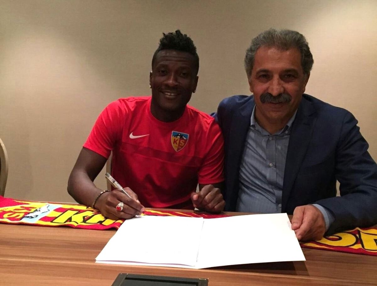 Kayserispor, Dünyaca Ünlü Forvet Asamoah Gyan'ı Kadrosuna Kattı