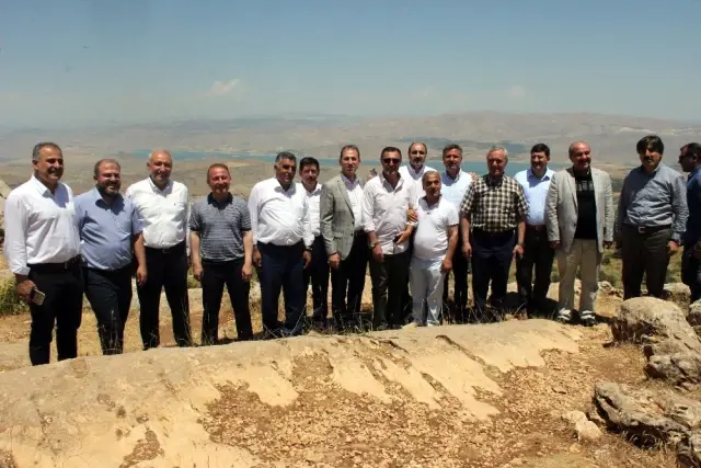 AK Parti Genel Başkan Yardımcısı Ataş Elazığ'da AK Parti Genel Başkan Yardımcısı Ataş Elazığ'da