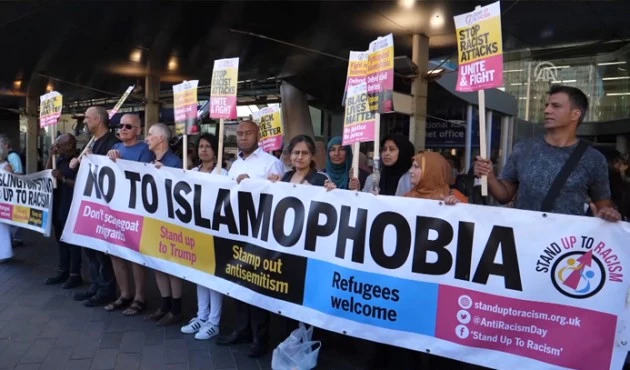 Image result for Londrada islamofobi karsiti gosteri