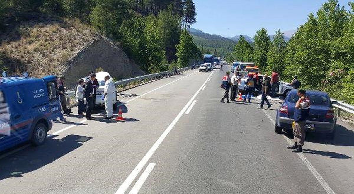 Avukat ve Kardeşi, Trafik Kazasında Öldü
