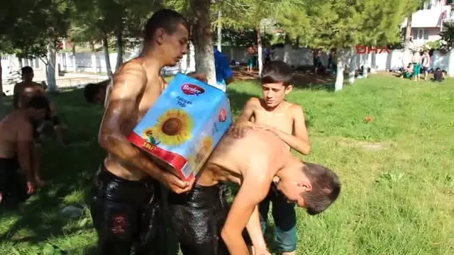 Burdurlu Pehlivanlar Kırkpınar'a Hazırlanıyor Burdurlu Pehlivanlar Kırkpınar'a Hazırlanıyor