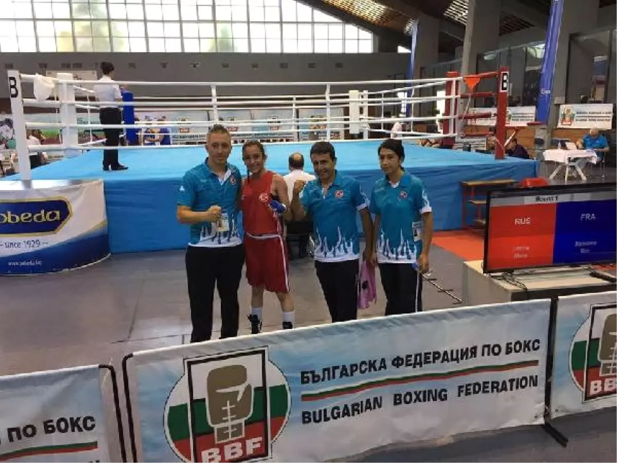 Nevşehirli Milli Boksör Melike Avrupa'da Final Şansı Arıyor